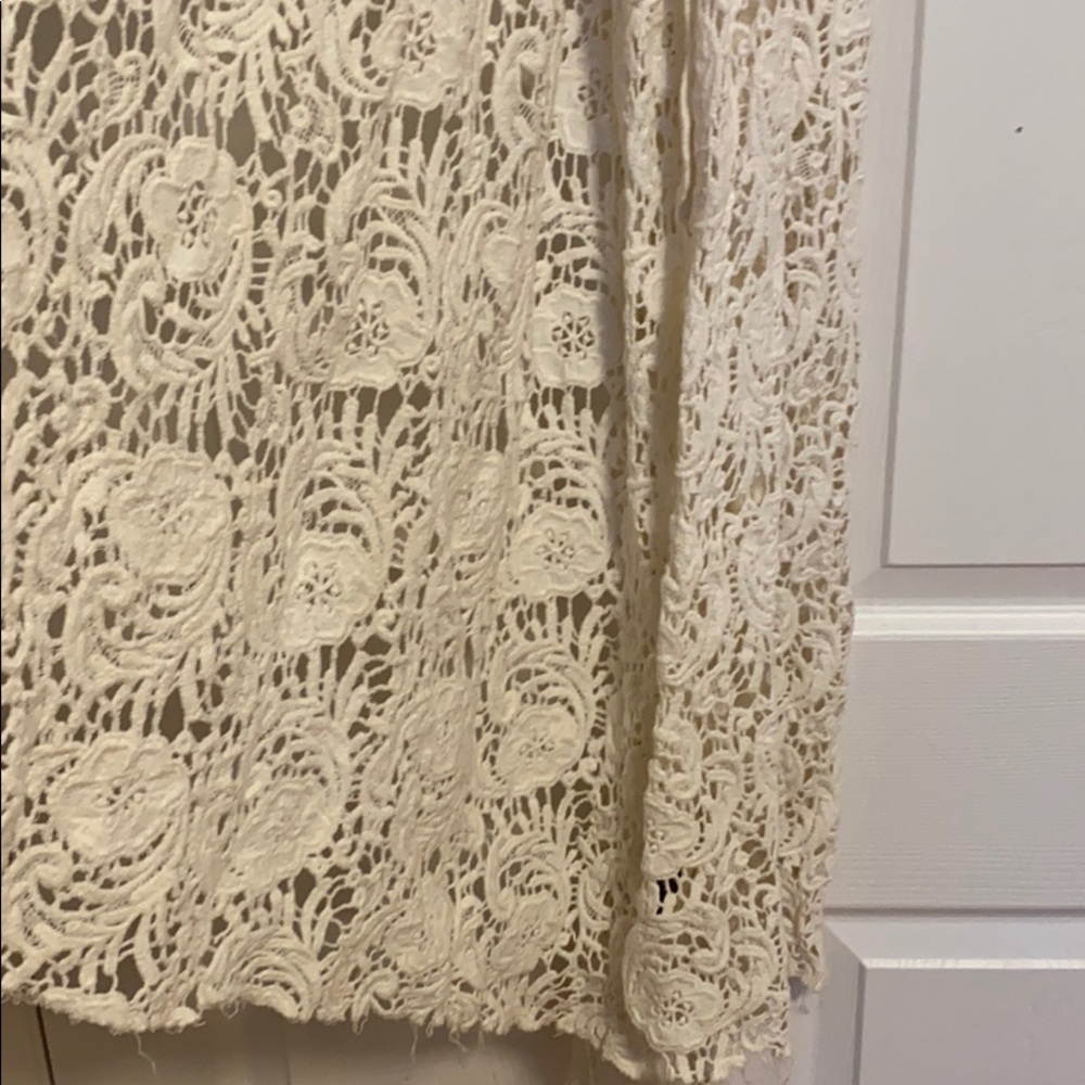 Beautiful embroidery scarf!